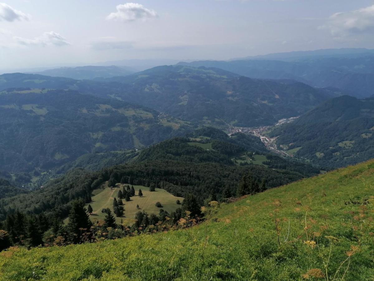 Apartma Na Ravnicah Cerkno Luaran gambar